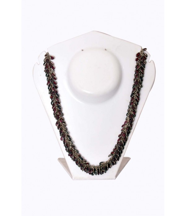 Authentic and rare Indian traditional silver 925 collier with certified garnets 